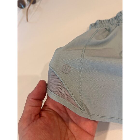 Lululemon 2 Tall Womens Light Blue Running Shorts With Mesh Detail & Elastic Wai - Picture 7 of 7